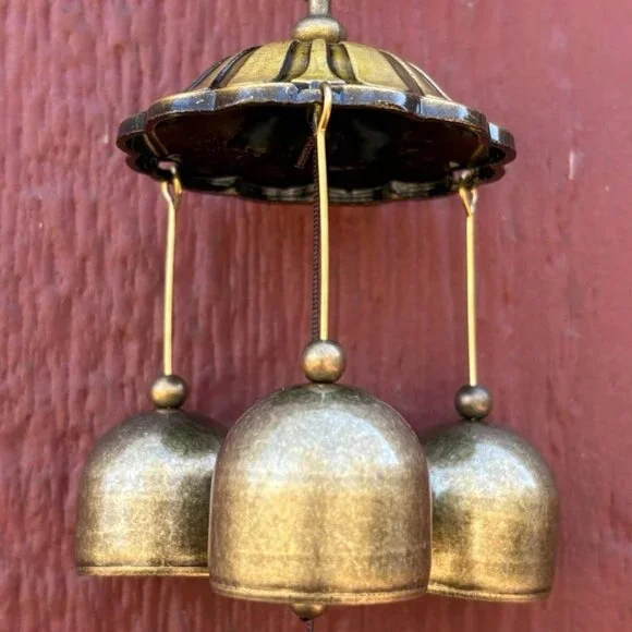 Lucky Cat Japanese Neko Charm Metal Wind Chime Bells  NEW - Picture 3 of 4